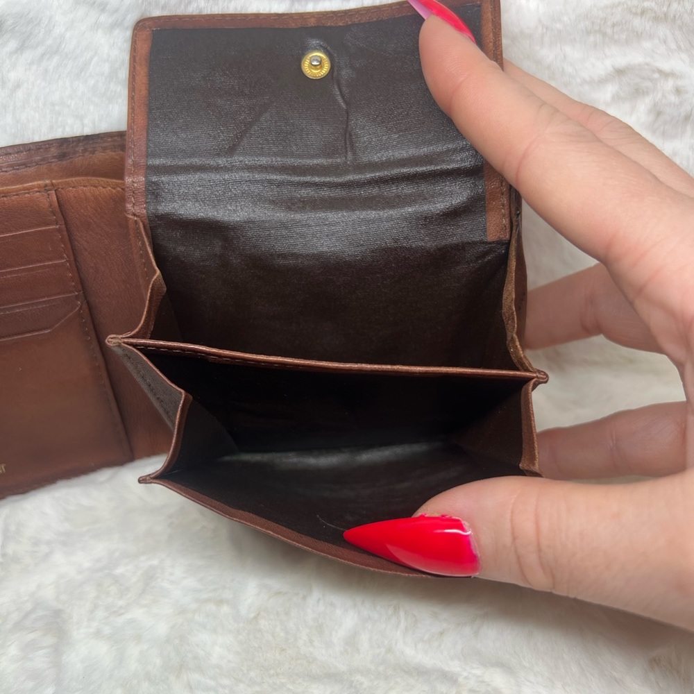 Yves Saint Laurent Tan/Brown Leather Wallet - Picture 9 of 14